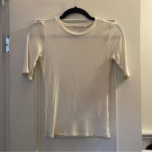LAST CHANCE! Gone 11/28! Off-white ribbed tee—super comfy!
